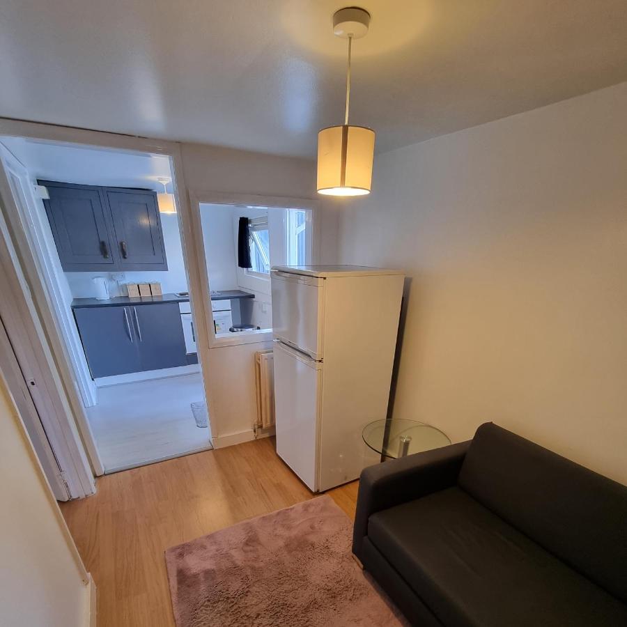 Cosey Studio Ground Floor Apartment Enfield Exterior photo