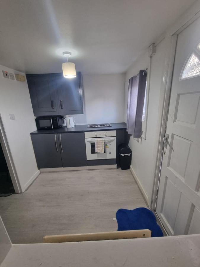 Cosey Studio Ground Floor Apartment Enfield Exterior photo